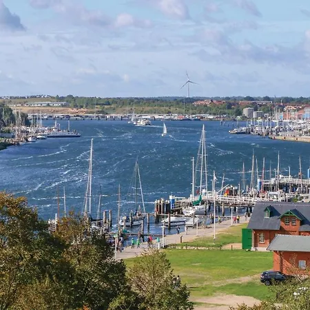 2 Bedroom Cozy In Travemuende *